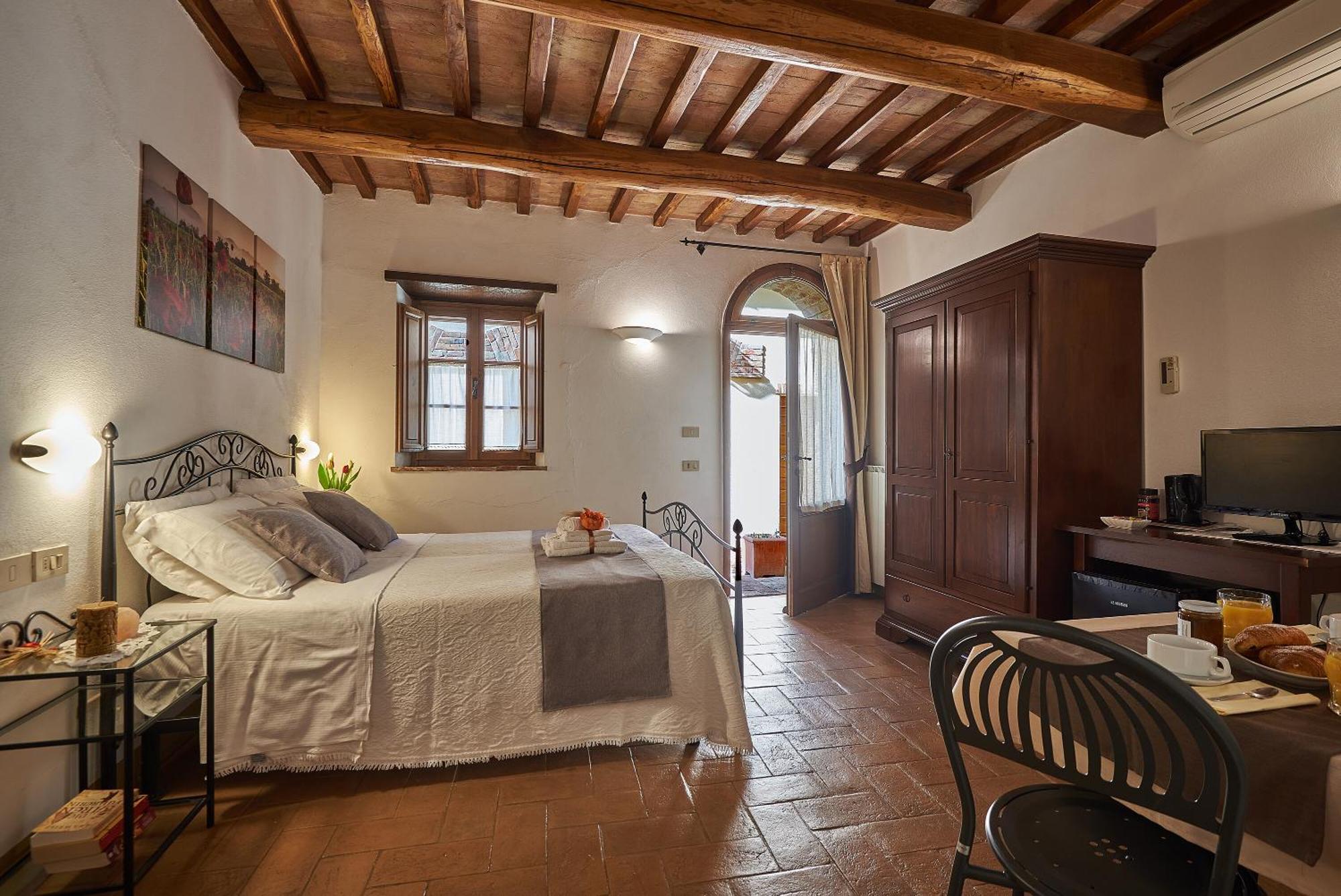 פיינצה Agriturismo Bonello מראה חיצוני תמונה