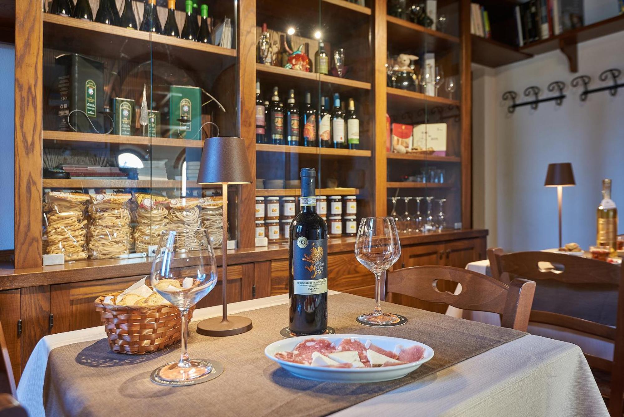 פיינצה Agriturismo Bonello מראה חיצוני תמונה
